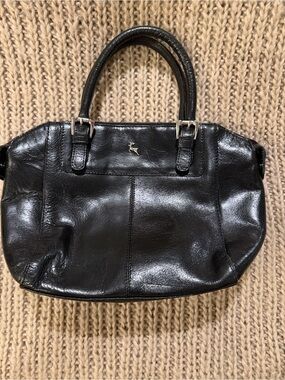 Elegant Black Leather Satchel with Top Handles